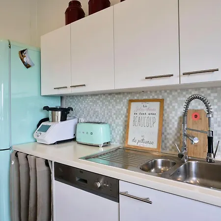 Particuler - T2 - Contemporain La Madeleine (Nord)
