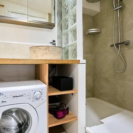 Particuler - T2 - Contemporain Apartmán La Madeleine (Nord)